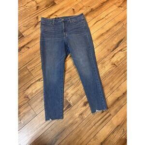 NWT Gap size 20 cropped jeans